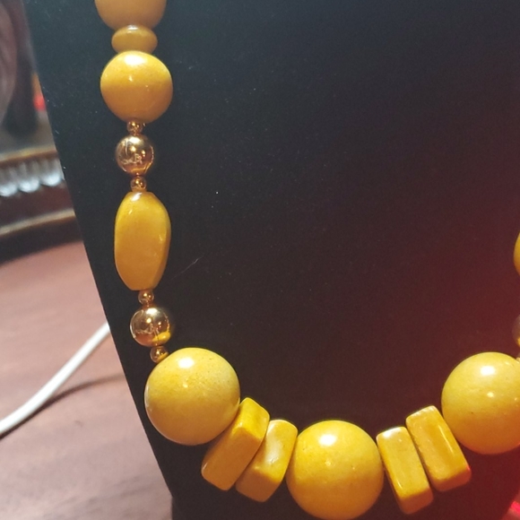 Vintage beaded necklace - Picture 2 of 4